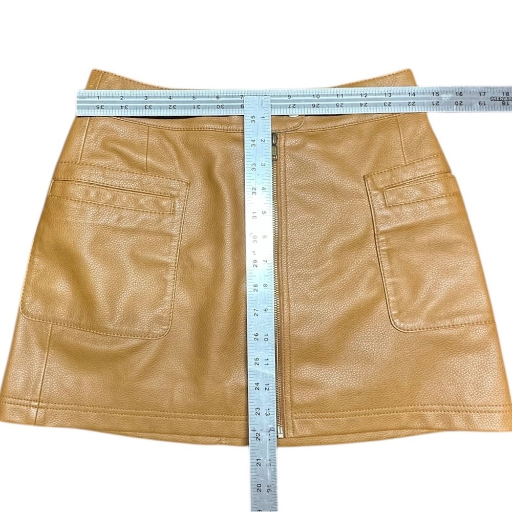 Free People ~ Women’s Copper Faux Leather Zip-Up A-Line Mini Skirt ~ Size 2 - Picture 9 of 10